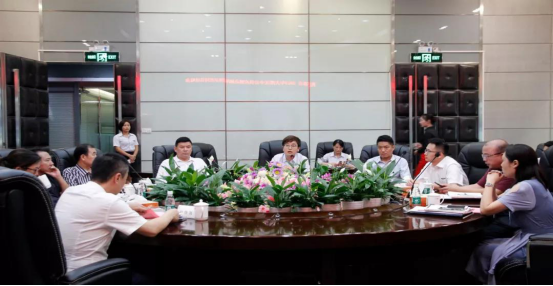 騰遠惠(huì)雲-中雲供應鍊(liàn)金融深圳展示(shì)應用說明峰會(hui)在中亞矽谷海(hǎi)岸會議廳舉行(hang)