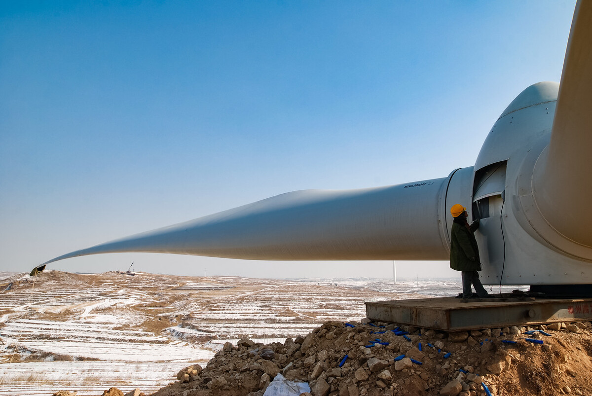 風電軸(zhou)承:風機(ji)核心組(zu)件,國産(chan)替代主(zhǔ)要陣地(di)